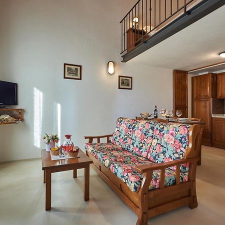 Casanova - Family Apartments Residence Сан-Куйрико-д'Орча Экстерьер фото