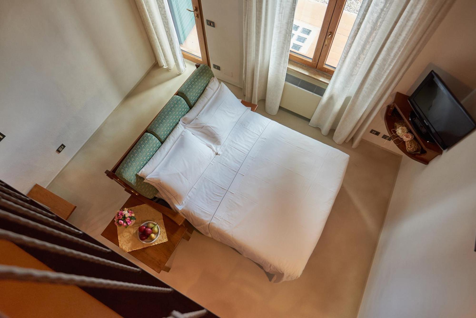 Casanova - Family Apartments Residence Сан-Куйрико-д'Орча Экстерьер фото