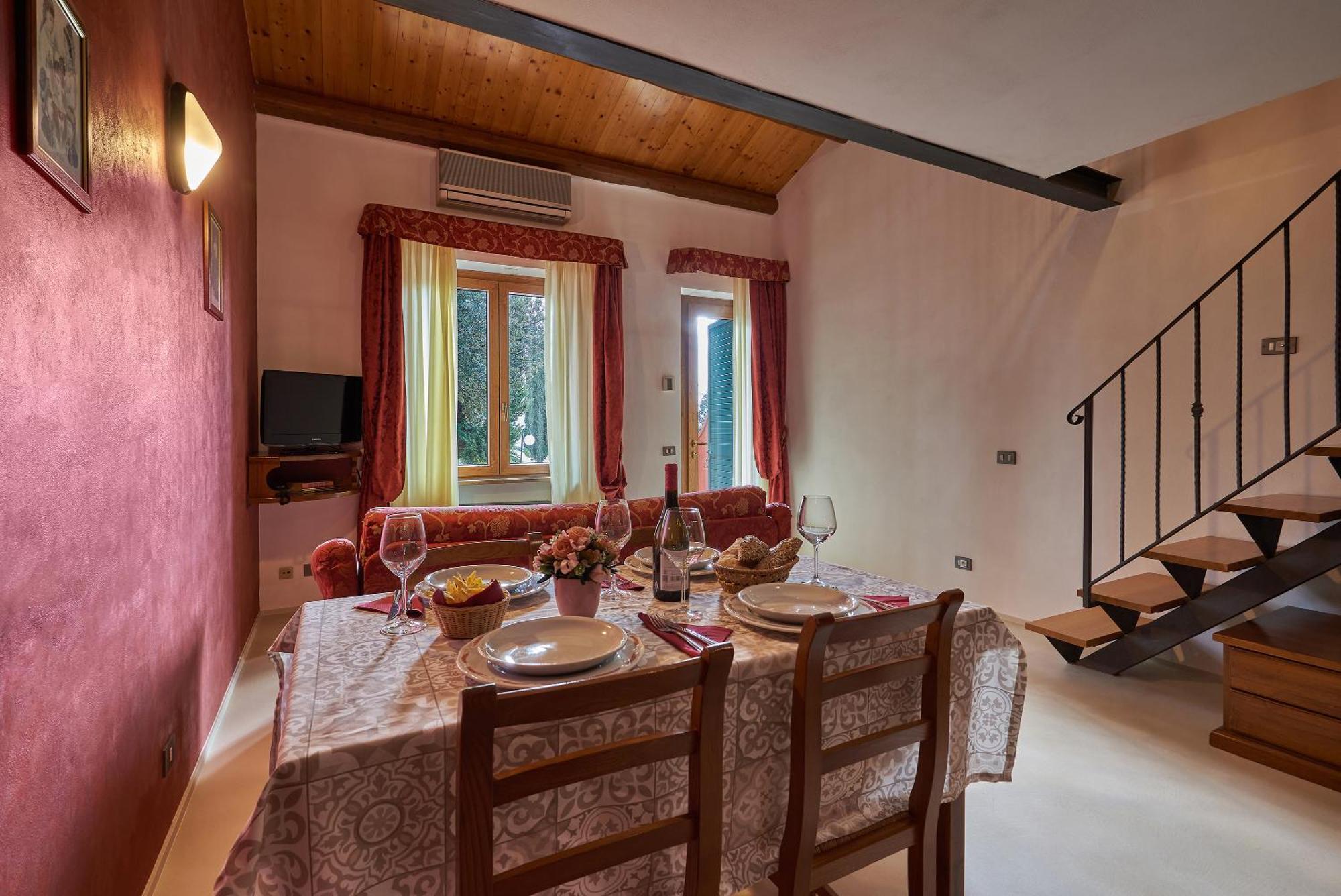 Casanova - Family Apartments Residence Сан-Куйрико-д'Орча Экстерьер фото